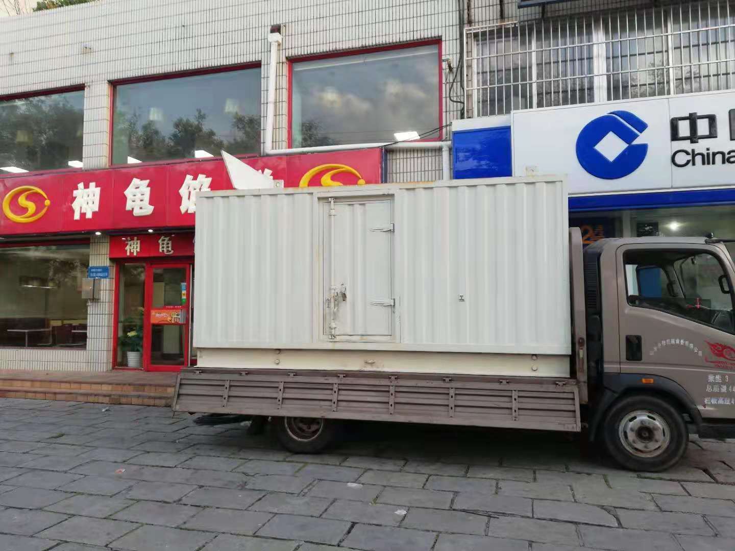 梅江出租发电机-柴油发电机组错误的启动方式