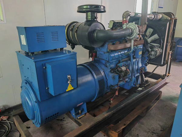 梅江100kW柴油发电机组使用多级机油有哪些优缺点？